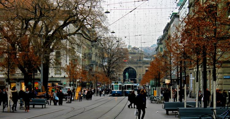 Avenida Bahnhofstrasse