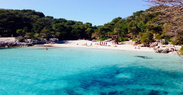 Llegando a calas paradisíacas