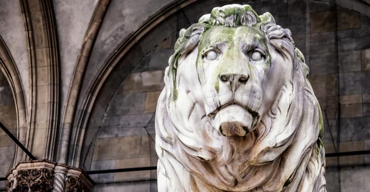 Estatua del León del Tercer Reich