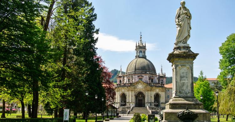 Fachada del Santuario de Loyola