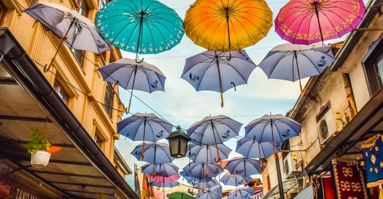 Sombrillas en el antiguo bazar