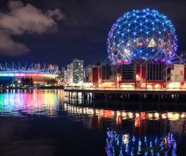 Science World de Vancouver de noche